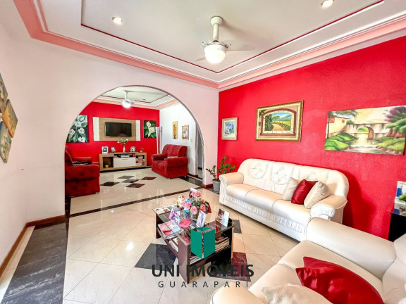 Imagem Casa com 4 Quartos à Venda, 280 m² em Centro - Guarapari