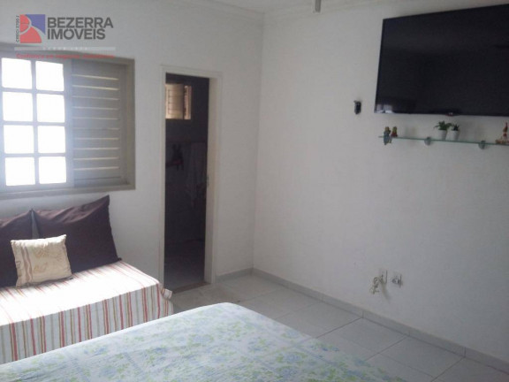 Imagem Casa com 3 Quartos à Venda, 190 m² em Nova Parnamirim - Parnamirim