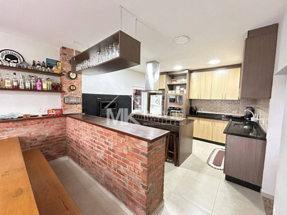 Imagem Sobrado com 4 Quartos à Venda, 234 m² em Maria Antonieta - Pinhais Imagem Sobrado com 4 Quartos à Venda, 234 m² em Maria Antonieta - Pinhais