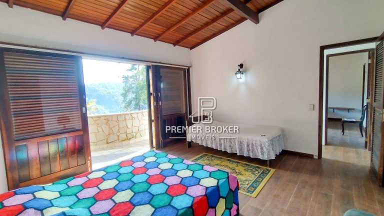 Imagem Casa com 4 Quartos à Venda, 249 m² em Colônia Alpina - Teresópolis