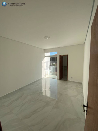Imagem Casa com 3 Quartos à Venda, em Ideal - Ipatinga Imagem Casa com 3 Quartos à Venda, em Ideal - Ipatinga