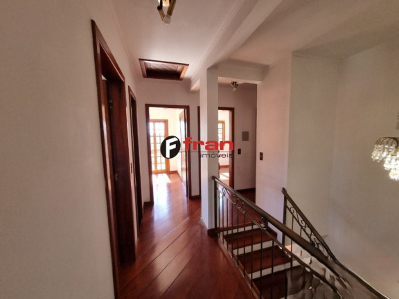 Imagem Casa com 6 Quartos à Venda, 291 m² em Córrego Grande - Florianópolis Imagem Casa com 6 Quartos à Venda, 291 m² em Córrego Grande - Florianópolis