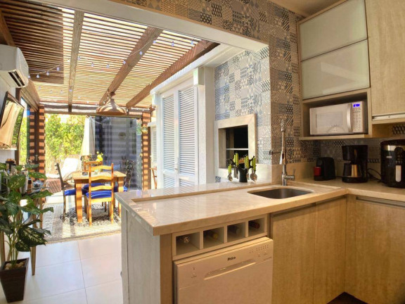 Imagem Casa com 3 Quartos à Venda, em Noiva Do Mar - Xangri-lá Imagem Casa com 3 Quartos à Venda, em Noiva Do Mar - Xangri-lá