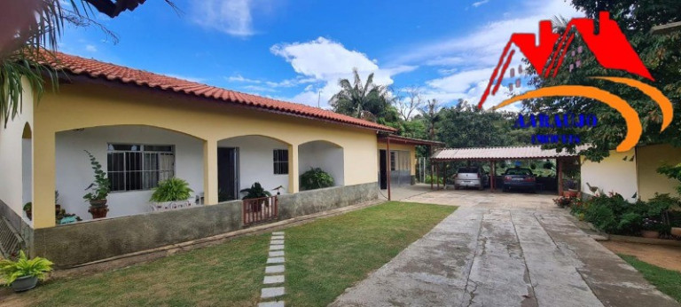 Imagem Imóvel com 2 Quartos à Venda, 2.200 m² em Vinhedos Iii - São Roque Imagem Imóvel com 2 Quartos à Venda, 2.200 m² em Vinhedos Iii - São Roque