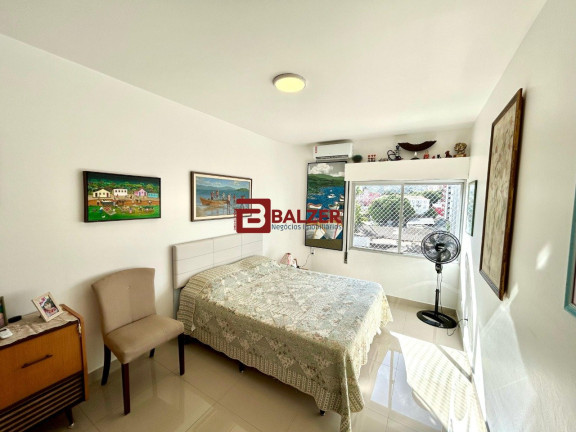 Imagem Apartamento com 3 Quartos à Venda, 117 m² em Centro - Florianópolis Imagem Apartamento com 3 Quartos à Venda, 117 m² em Centro - Florianópolis