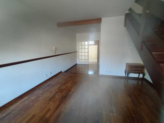 Imagem Casa com 2 Quartos à Venda, em Tristeza - Porto Alegre Imagem Casa com 2 Quartos à Venda, em Tristeza - Porto Alegre