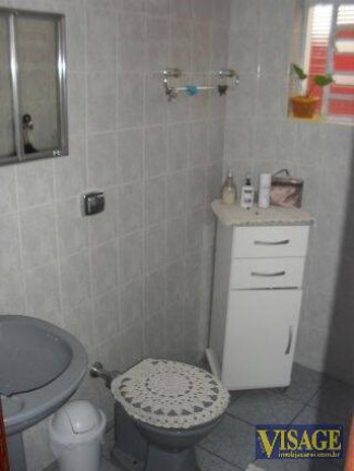 Imagem Casa com 3 Quartos à Venda, 184 m² em Vila Zeze - Jacareí Imagem Casa com 3 Quartos à Venda, 184 m² em Vila Zeze - Jacareí