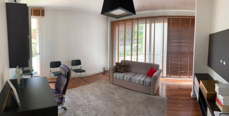 Imagem Casa com 3 Quartos à Venda, 400 m² em Centro Comercial Jubran - Barueri Imagem Casa com 3 Quartos à Venda, 400 m² em Centro Comercial Jubran - Barueri