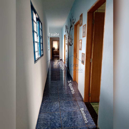 Imagem Casa com 3 Quartos à Venda, 263 m² em Jardim Treviso - Pirassununga Imagem Casa com 3 Quartos à Venda, 263 m² em Jardim Treviso - Pirassununga