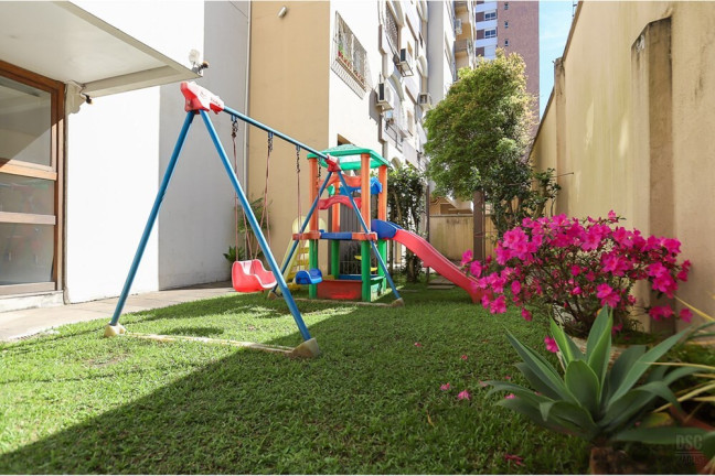 Imagem Apartamento com 2 Quartos à Venda, 66 m² em Menino Deus - Porto Alegre Imagem Apartamento com 2 Quartos à Venda, 66 m² em Menino Deus - Porto Alegre