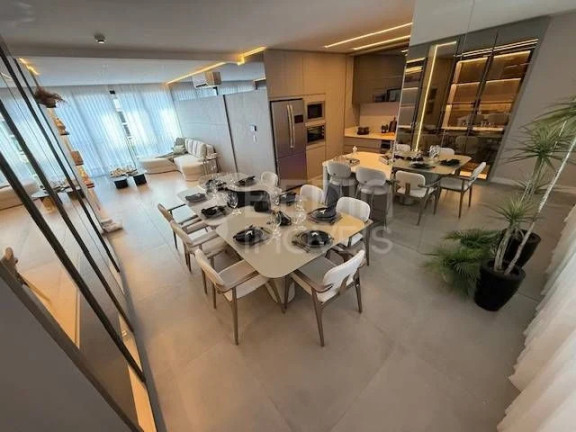 Imagem Apartamento com 4 Quartos à Venda, 149 m² em Centro - Balneário Camboriú Imagem Apartamento com 4 Quartos à Venda, 149 m² em Centro - Balneário Camboriú