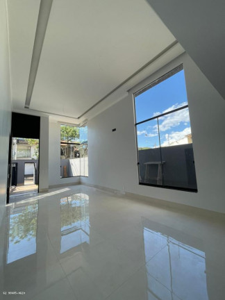 Imagem Casa com 3 Quartos à Venda, 178 m² em Goiânia 2 - Goiânia