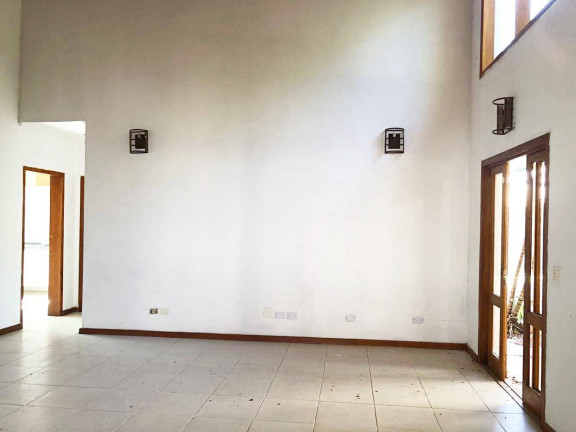Imagem Casa com 3 Quartos à Venda, 380 m² em Chácara Vale Do Rio Cotia - Carapicuíba Imagem Casa com 3 Quartos à Venda, 380 m² em Chácara Vale Do Rio Cotia - Carapicuíba