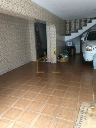 Imagem Sobrado com 3 Quartos à Venda, 440 m² em água Fria - São Paulo Imagem Sobrado com 3 Quartos à Venda, 440 m² em água Fria - São Paulo