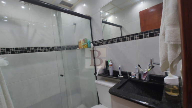 Imagem Imóvel com 2 Quartos à Venda, 50 m² em Trindade - São Gonçalo