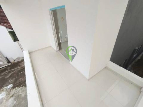 Imagem Casa com 4 Quartos à Venda, 195 m² em Vila Belmiro - Santos Imagem Casa com 4 Quartos à Venda, 195 m² em Vila Belmiro - Santos