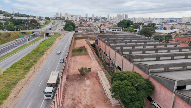 Imagem Imóvel Comercial à Venda, 15.630 m² em Jundiaí Imagem Imóvel Comercial à Venda, 15.630 m² em Jundiaí