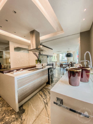 Imagem Apartamento com 4 Quartos à Venda, 273 m² em Meia Praia - Itapema Imagem Apartamento com 4 Quartos à Venda, 273 m² em Meia Praia - Itapema