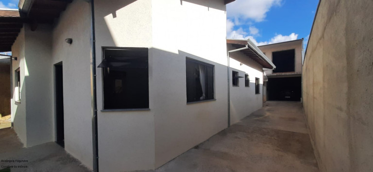 Imagem Casa com 3 Quartos à Venda, 200 m² em Jardim Campos Elísios - Poços De Caldas Imagem Casa com 3 Quartos à Venda, 200 m² em Jardim Campos Elísios - Poços De Caldas