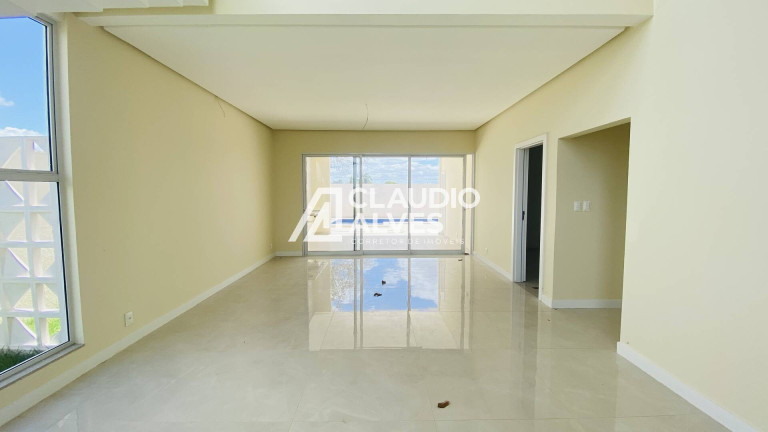 Imagem Casa de Condomínio com 4 Quartos à Venda, 244 m² em Sim - Feira De Santana Imagem Casa de Condomínio com 4 Quartos à Venda, 244 m² em Sim - Feira De Santana