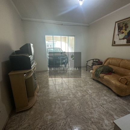 Imagem Casa com 3 Quartos à Venda, 216 m² em Jardim Das Paineiras - Ourinhos