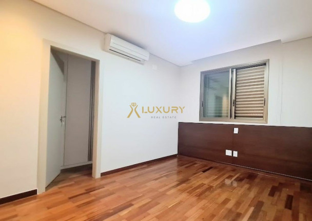 Imagem Imóvel com 4 Quartos à Venda, 263 m² em Vila Da Serra - Nova Lima Imagem Imóvel com 4 Quartos à Venda, 263 m² em Vila Da Serra - Nova Lima