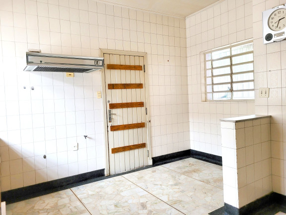 Imagem Casa com 5 Quartos para Alugar ou Temporada, 240 m² em Bela Aliança - São Paulo Imagem Casa com 5 Quartos para Alugar ou Temporada, 240 m² em Bela Aliança - São Paulo