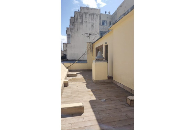 Imagem Imóvel com 1 Quarto à Venda, 43 m² em Centro Histórico - Porto Alegre Imagem Imóvel com 1 Quarto à Venda, 43 m² em Centro Histórico - Porto Alegre