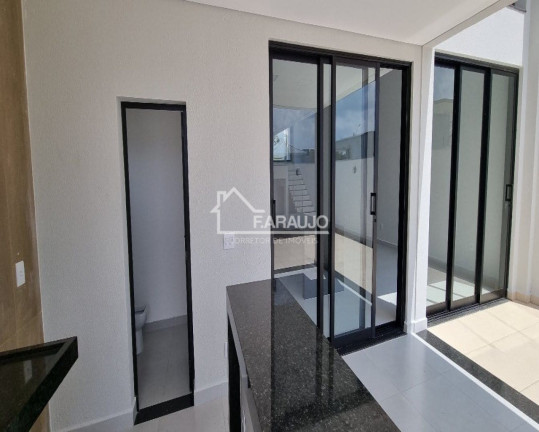 Imagem Imóvel com 3 Quartos à Venda, 250 m² em Cajuru Do Sul - Sorocaba Imagem Imóvel com 3 Quartos à Venda, 250 m² em Cajuru Do Sul - Sorocaba