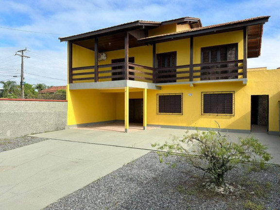 Imagem Casa com 4 Quartos à Venda, 200 m² em Salinas - Balneário Barra Do Sul Imagem Casa com 4 Quartos à Venda, 200 m² em Salinas - Balneário Barra Do Sul