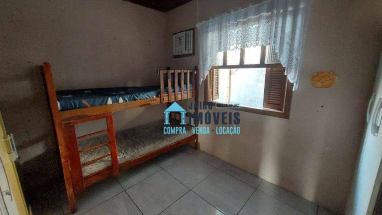 Imagem Casa com 3 Quartos à Venda, 300 m² em Magistério - Balneário Pinhal Imagem Casa com 3 Quartos à Venda, 300 m² em Magistério - Balneário Pinhal