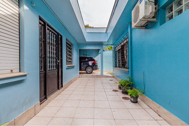 Imagem Casa com 5 Quartos à Venda, 330 m² em Vila Ipiranga - Porto Alegre Imagem Casa com 5 Quartos à Venda, 330 m² em Vila Ipiranga - Porto Alegre