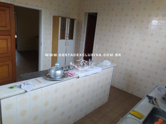 Imagem Sobrado com 2 Quartos à Venda, 246 m² em Centro - Itatiba