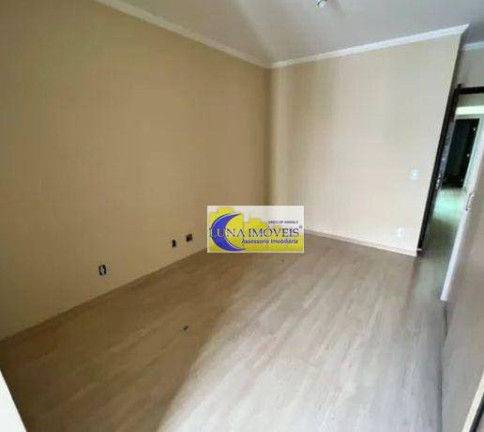 Imagem Sobrado com 3 Quartos à Venda, 247 m² em Vila Alice - Santo André Imagem Sobrado com 3 Quartos à Venda, 247 m² em Vila Alice - Santo André