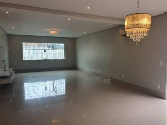 Imagem Casa com 3 Quartos para Alugar, 220 m² em Campestre - Santo André Imagem Casa com 3 Quartos para Alugar, 220 m² em Campestre - Santo André