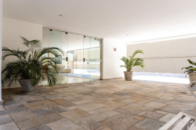 Imagem Imóvel com 3 Quartos à Venda,  em Vila Uberabinha - São Paulo