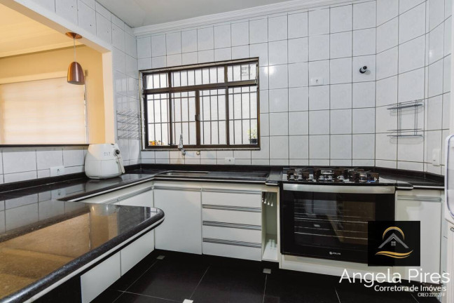Imagem Sobrado com 3 Quartos à Venda, 190 m² em Parque São Domingos - São Paulo