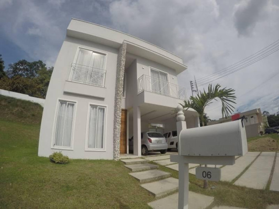 Imagem Casa com 3 Quartos à Venda, 230 m² em Aleixo - Manaus Imagem Casa com 3 Quartos à Venda, 230 m² em Aleixo - Manaus