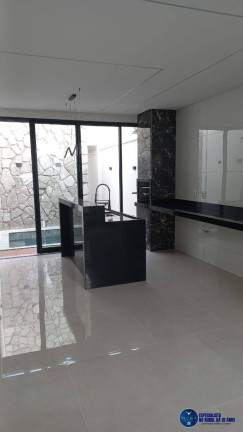 Imagem Casa com 3 Quartos à Venda, 189 m² em Jardim Mirabel - Goiânia Imagem Casa com 3 Quartos à Venda, 189 m² em Jardim Mirabel - Goiânia