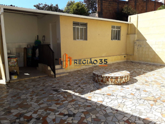 Imagem Casa com 3 Quartos à Venda, 88 m² em Parque Pinheiros - Poços De Caldas Imagem Casa com 3 Quartos à Venda, 88 m² em Parque Pinheiros - Poços De Caldas