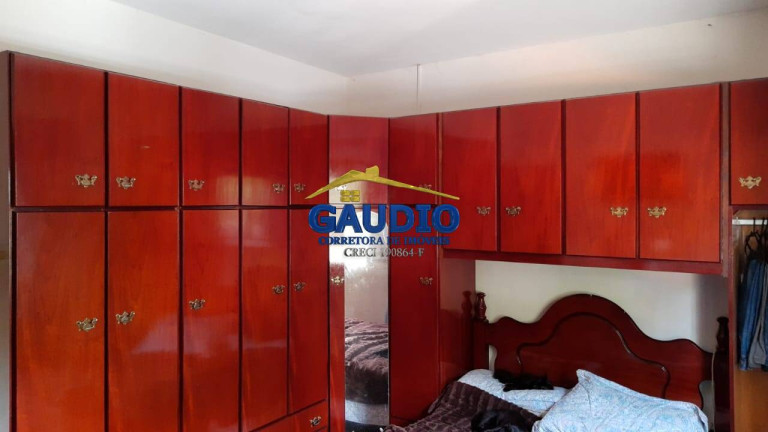 Imagem Casa com 6 Quartos à Venda, 140 m² em Jardim Martinica - São Paulo Imagem Casa com 6 Quartos à Venda, 140 m² em Jardim Martinica - São Paulo