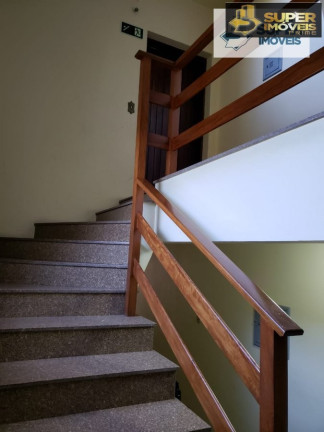 Imagem Imóvel com 11 Quartos à Venda, 212 m² em Centro - Pelotas