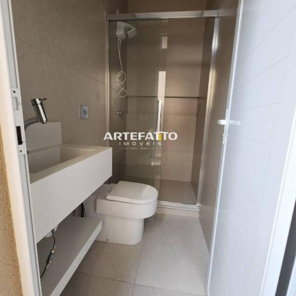 Imagem Casa com 4 Quartos à Venda, 244 m² Imagem Casa com 4 Quartos à Venda, 244 m²