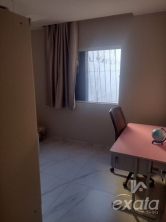 Imagem Sobrado com 3 Quartos à Venda, 132 m² em Colina De Laranjeiras - Serra Imagem Sobrado com 3 Quartos à Venda, 132 m² em Colina De Laranjeiras - Serra
