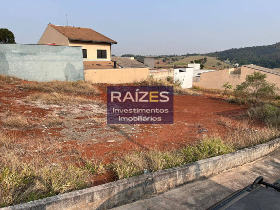 Imagem Terreno à Venda, 146 m² em Bragança Paulista Imagem Terreno à Venda, 146 m² em Bragança Paulista