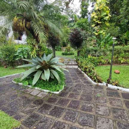 Imagem Casa com 4 Quartos à Venda, 320 m² em Monte Oliveti - Guapimirim Imagem Casa com 4 Quartos à Venda, 320 m² em Monte Oliveti - Guapimirim