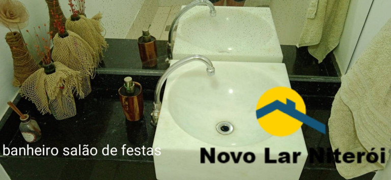 Imagem Casa com 3 Quartos à Venda, 624 m² em Maria Paula - São Gonçalo