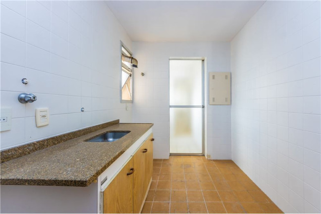 Imagem Imóvel com 2 Quartos à Venda, em Pinheiros - São Paulo Imagem Imóvel com 2 Quartos à Venda, em Pinheiros - São Paulo