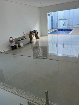 Imagem Casa com 3 Quartos à Venda, 220 m² em Alphaville - Santana De Parnaíba Imagem Casa com 3 Quartos à Venda, 220 m² em Alphaville - Santana De Parnaíba