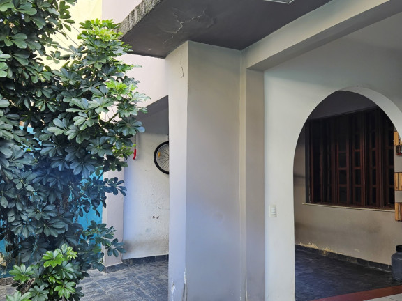 Imagem Casa com 4 Quartos à Venda, em Barra - Salvador Imagem Casa com 4 Quartos à Venda, em Barra - Salvador